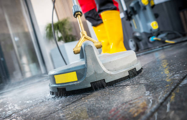Why Choose Our Certified Pressure Washing Experts for Your Project Needs in Beachwood, OH?